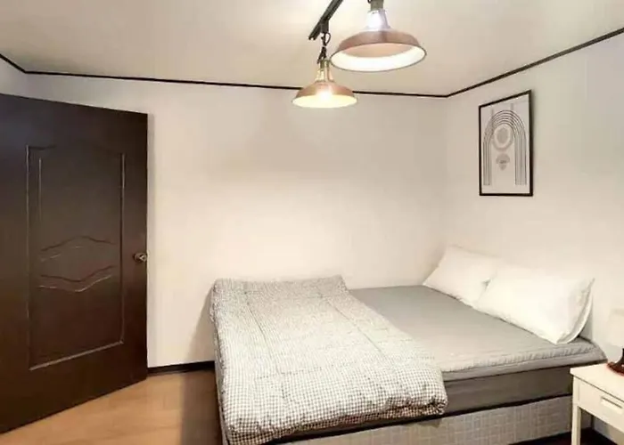 Appartement K-10 홍대 연드럴파크, 6번출구에서 8분거리,2룸개조 공간 K10 Séoul