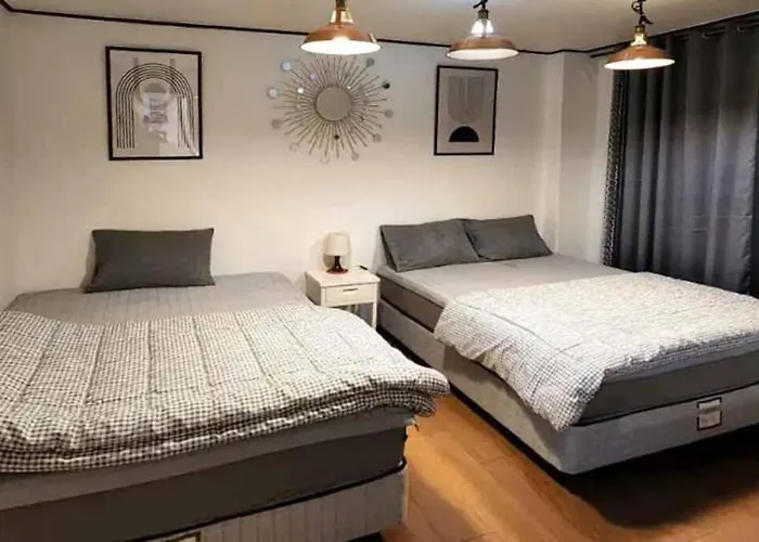 K-10 홍대 연드럴파크, 6번출구에서 8분거리,2룸개조 공간 K10 Appartement Séoul